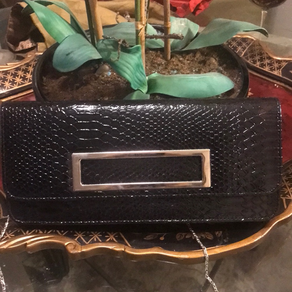 🎶🎶🎶 NEW Croc Shoulder/Satchel